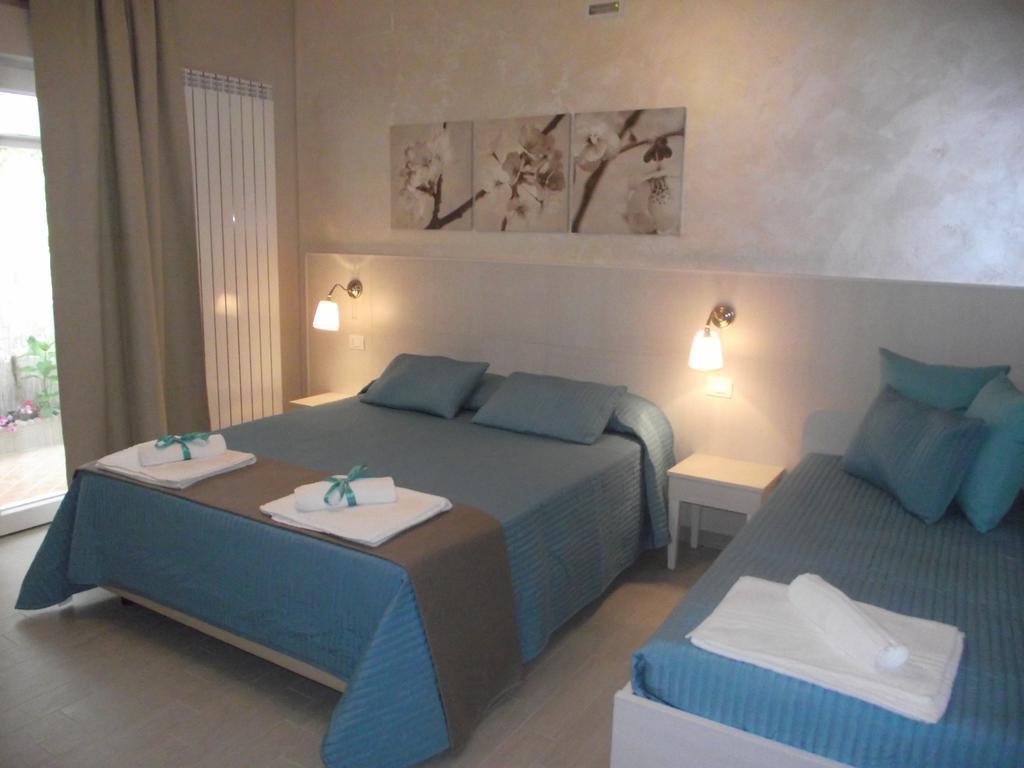 Mediterranea Sea House Montesilvano Ruang foto